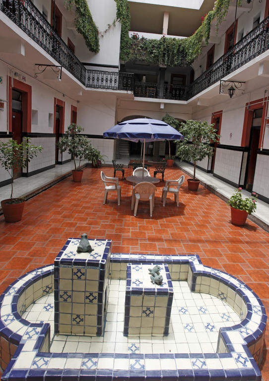 פואבלה Hotel Imperial מראה חיצוני תמונה