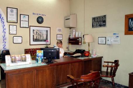 פואבלה Hotel Imperial מראה חיצוני תמונה