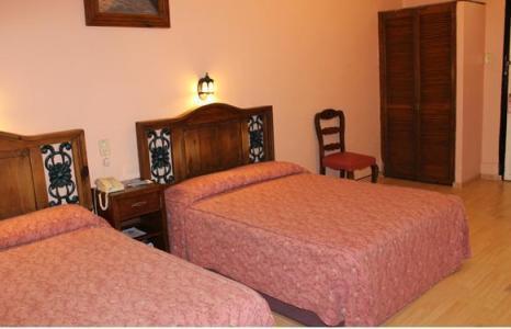 פואבלה Hotel Imperial חדר תמונה